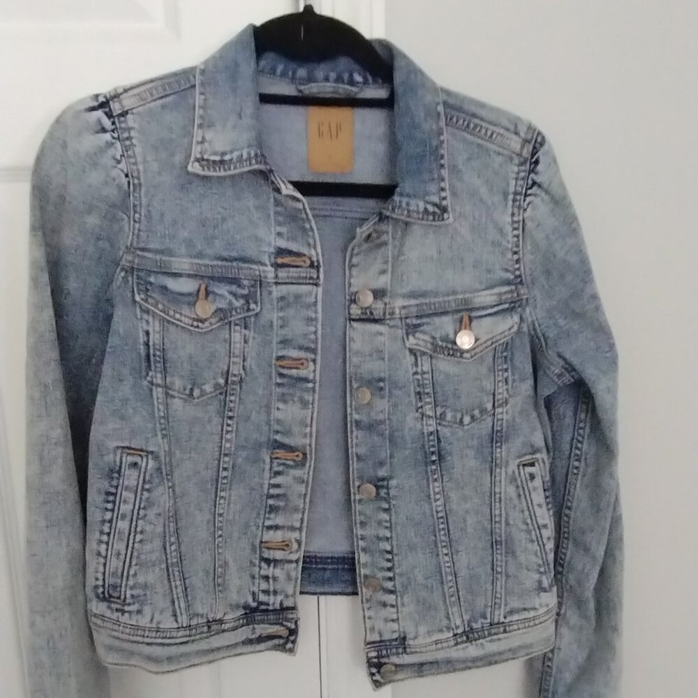 Gap Acid Wash Denim Jacket - Small